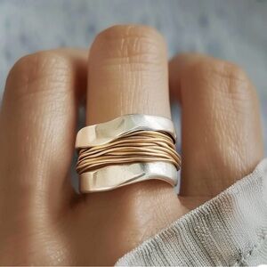 Elegant Silver and Gold Wave Ring size 10